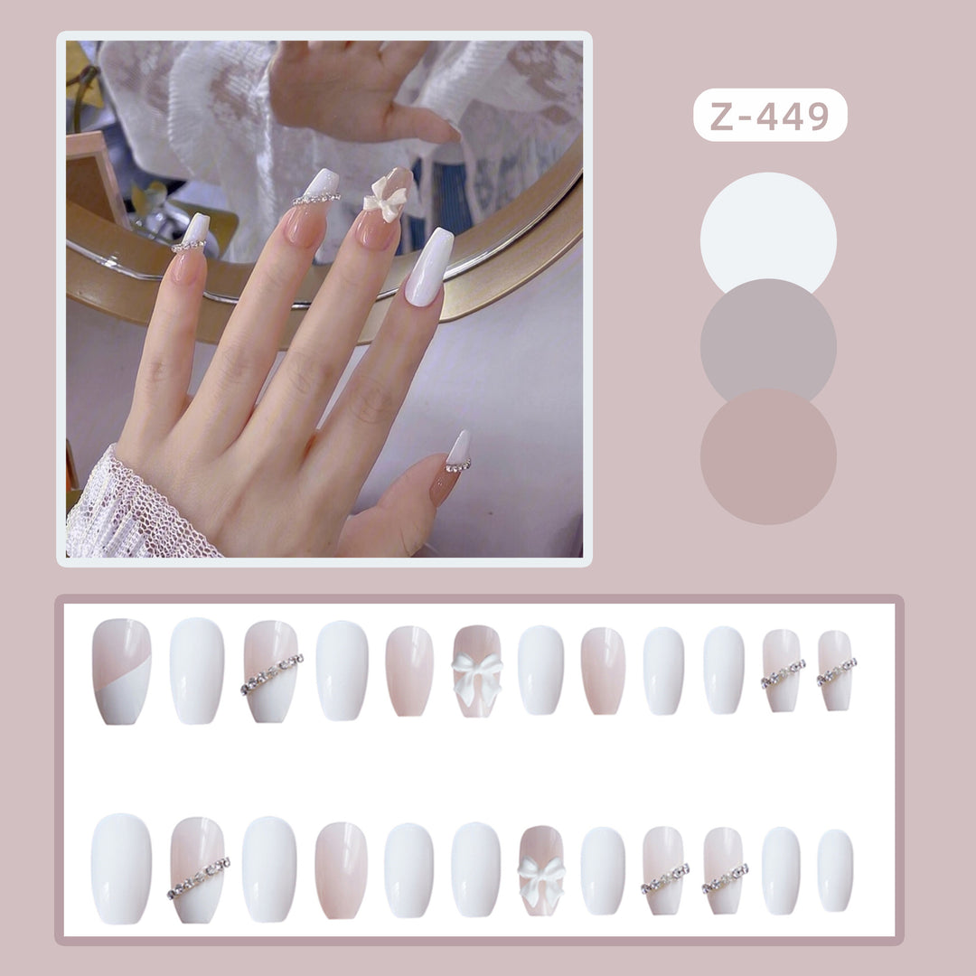 Premium Decorative Press-On Nail Set with Rhinestone Accents Kalsten