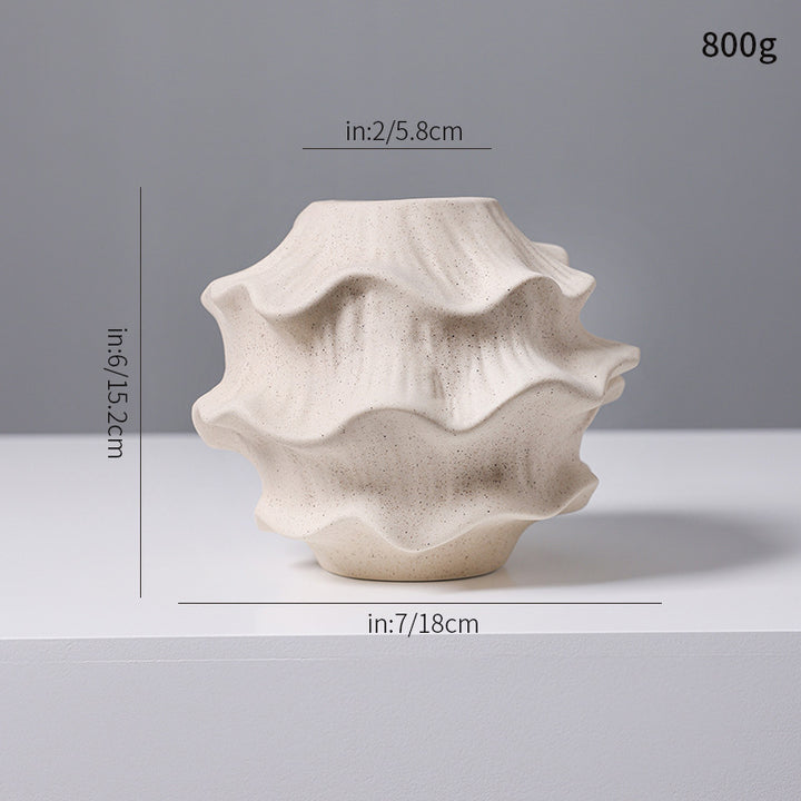 Decorative Fluid-Shape Ceramic Kalsten