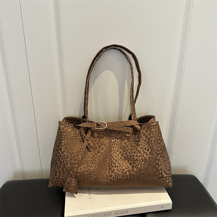 Stylish Cheetah Print Handbag