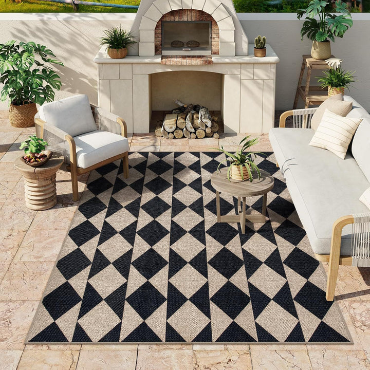 Stylish Diamond Pattern Outdoor Area Rug Kalsten