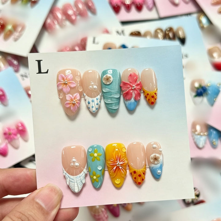 Artistic Floral-Embellished Press-On Nail Set