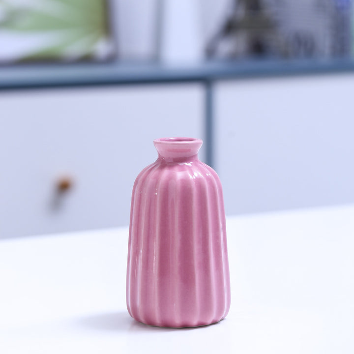 Ribbed Ceramic Bud Vase Kalsten