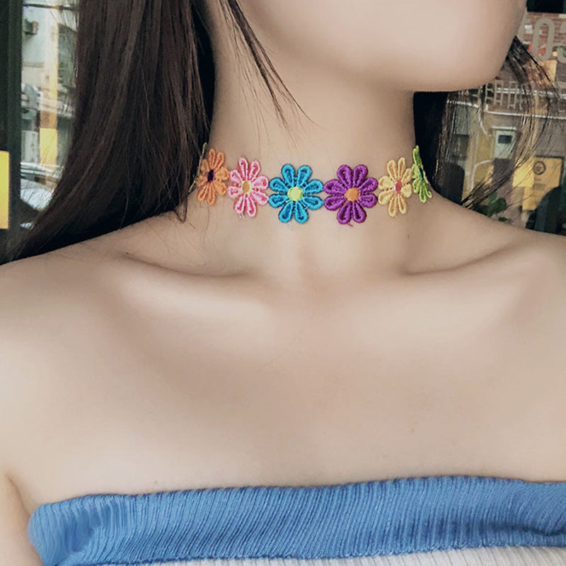 Blumen Choker Necklace Kalsten