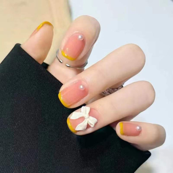 Stylish art nails with 3D flower accents Kalsten