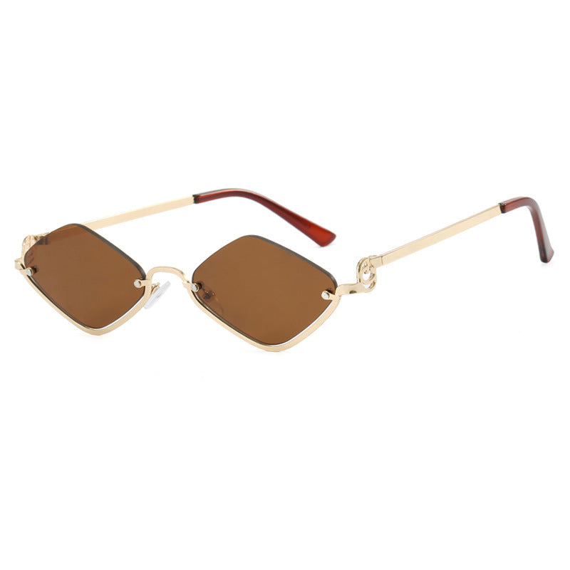 Ladies sunglasses in an elegant, geometric design Kalsten
