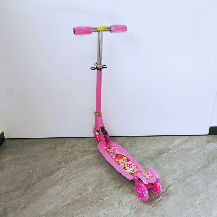 Interactive Themed Kick Scooter Kalsten