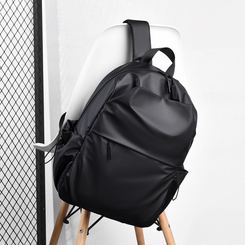 Travel-Friendly Waterproof Daypack kalsten