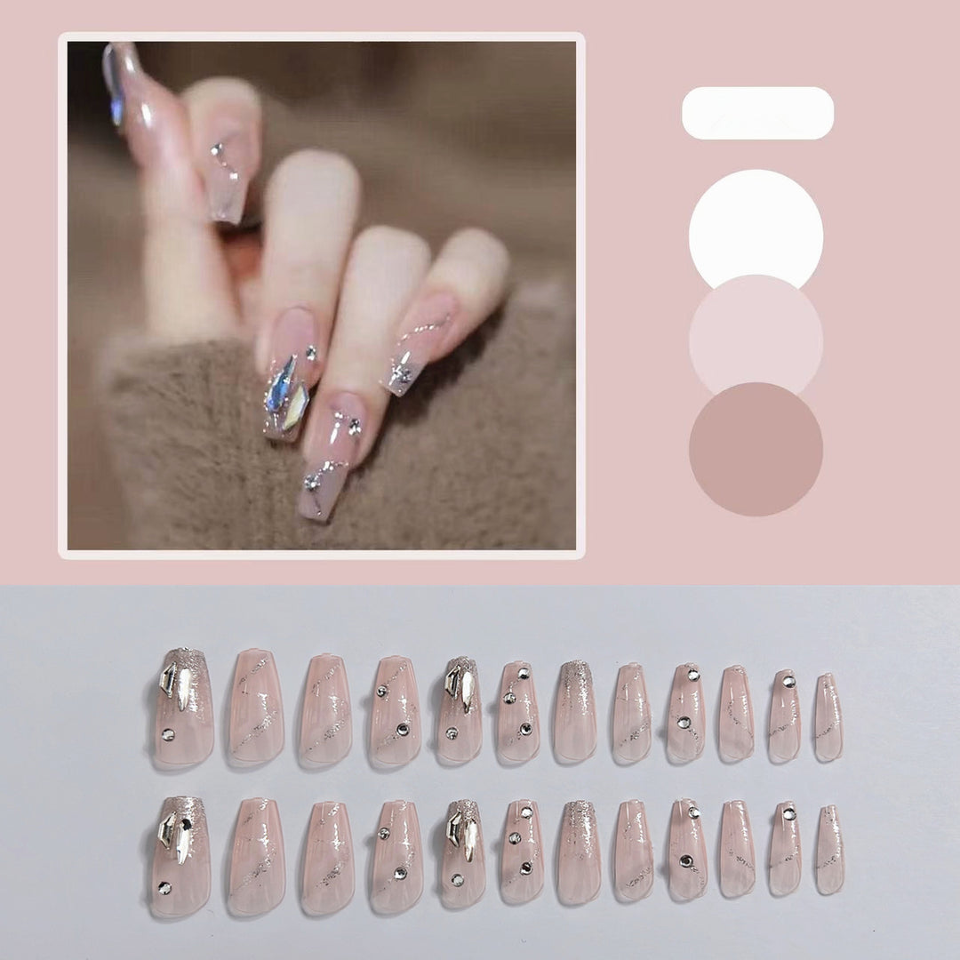 Glamorous Decorative Press-On Nail Set