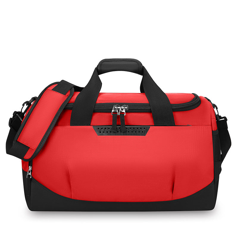 Sporty travel bag with ergonomic carrying system and innovative compartments Kalsten