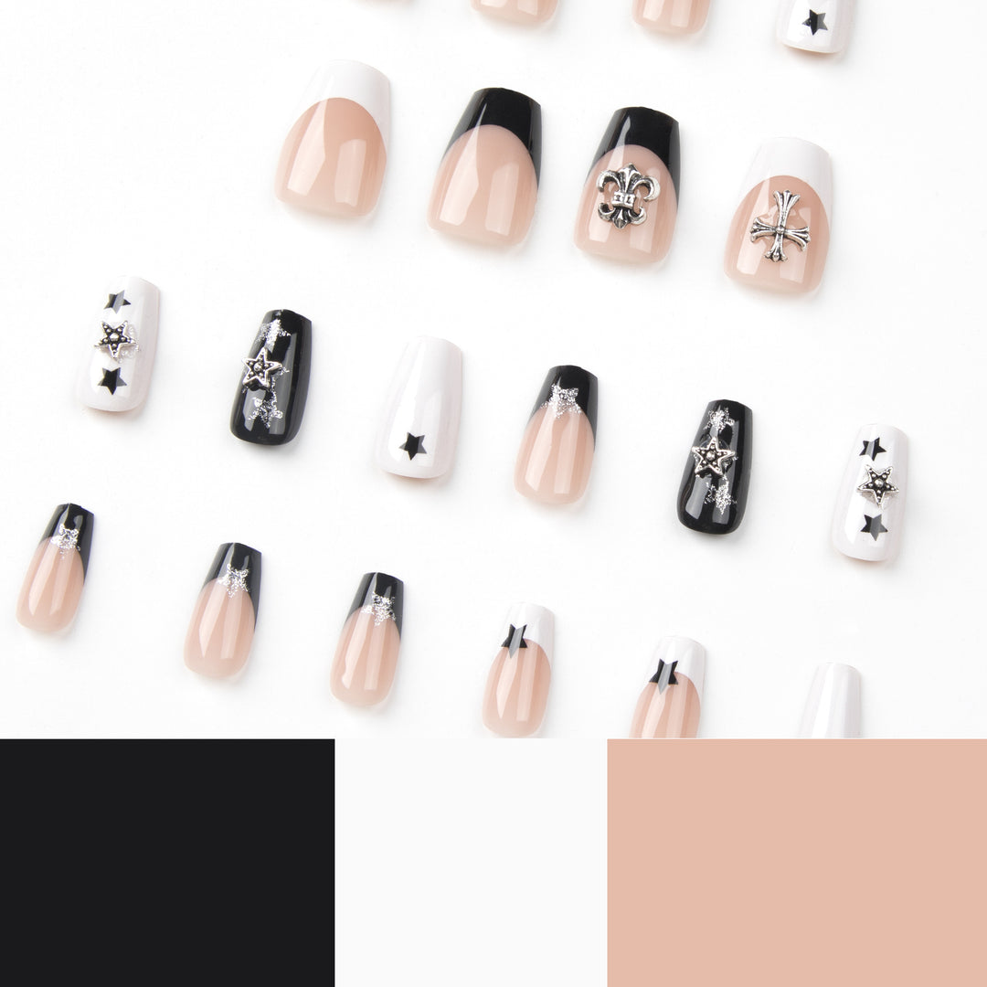 Artful nail art with star motifs and glitter accents Kalsten