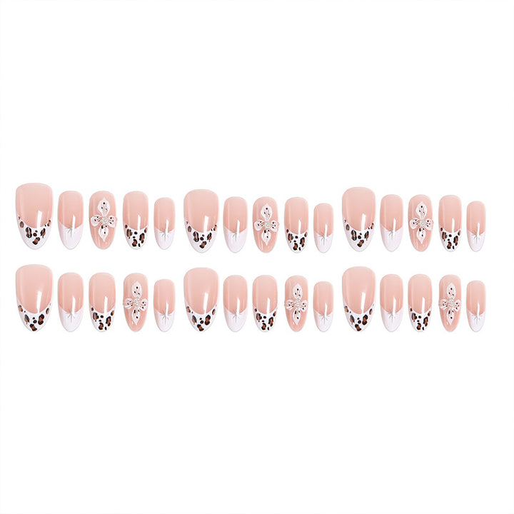 Art Nail Set with unique floral decorations and elegant design Kalsten