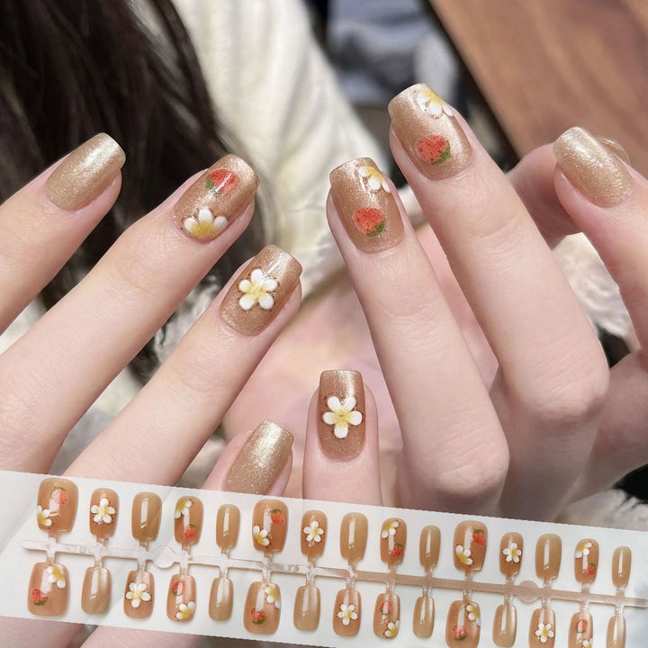 Charming Floral Press-On Nail Art