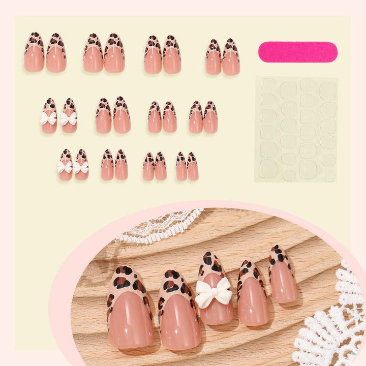 Acrylic nail set with glamorous leopard patterns Kalsten
