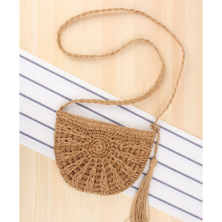 Macrame Crossbody Bag in Crescent Moon Design Kalsten