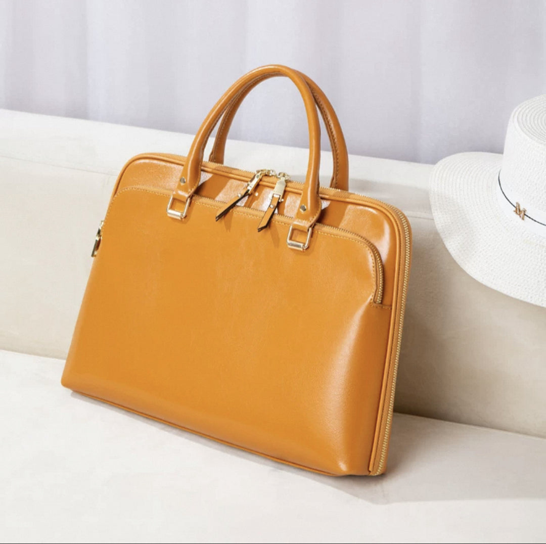 Elegant Business Bag with Structured Design Kalsten