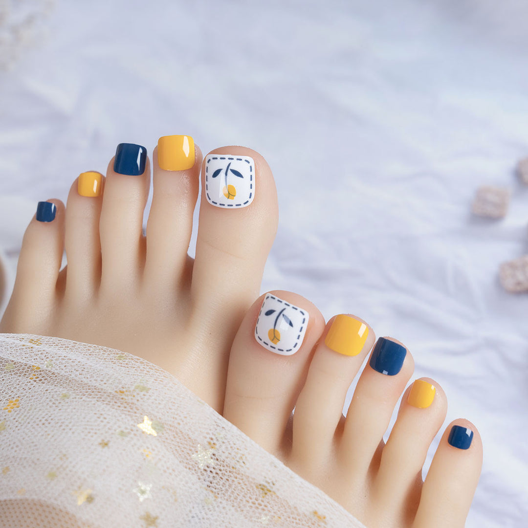 Artistic Floral Toenail Art