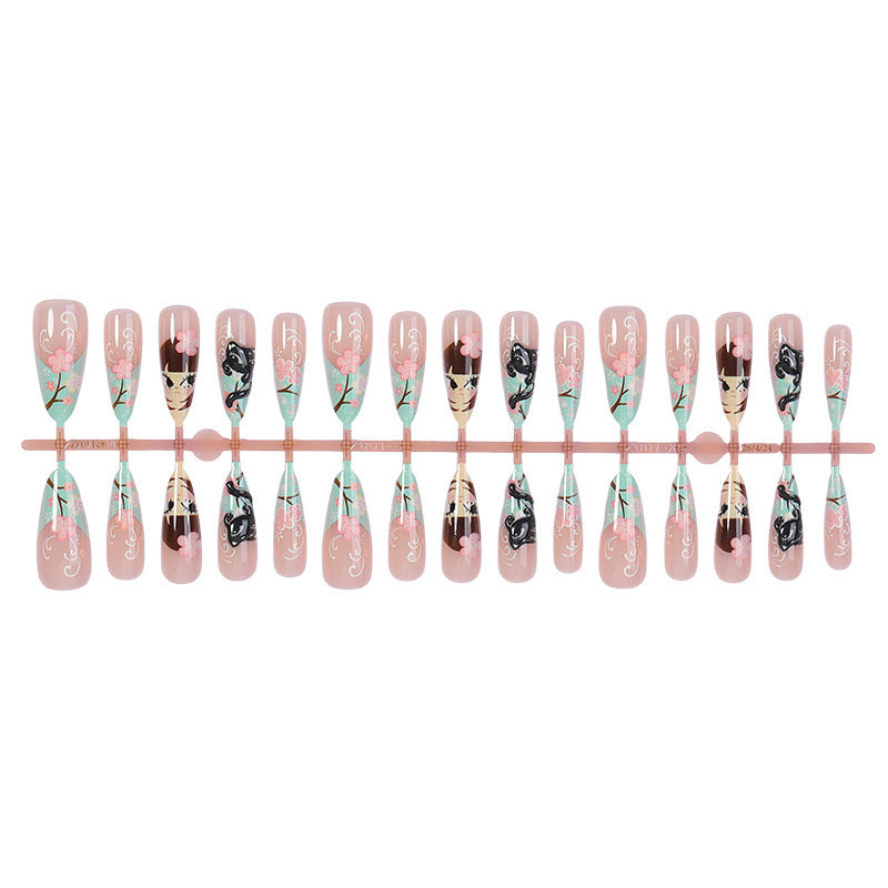 Artificial nail set with blooming floral design by Kalsten