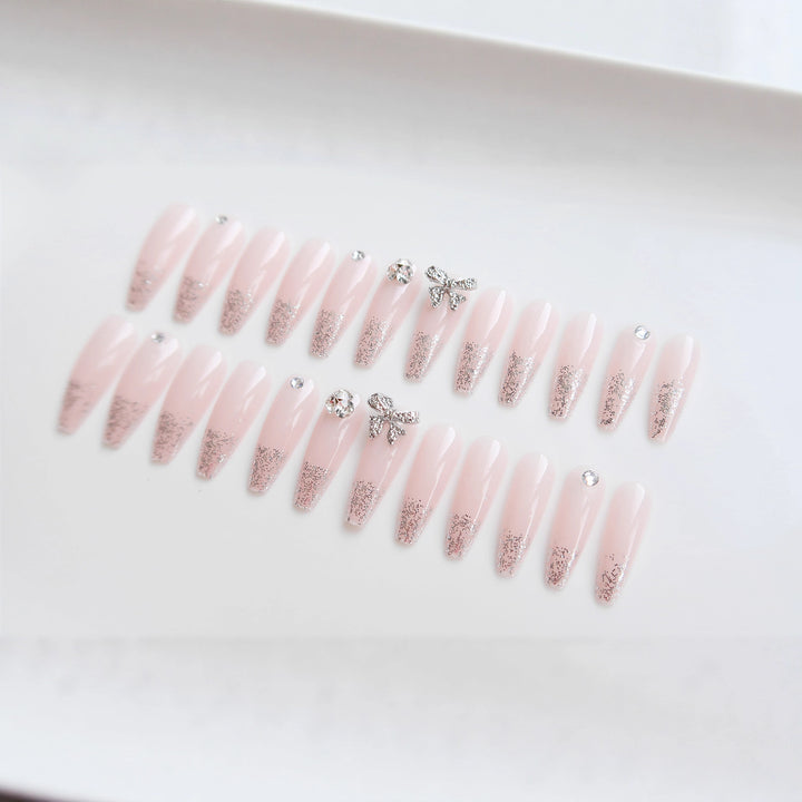 Glamorous Glittery Press-On Nail Set