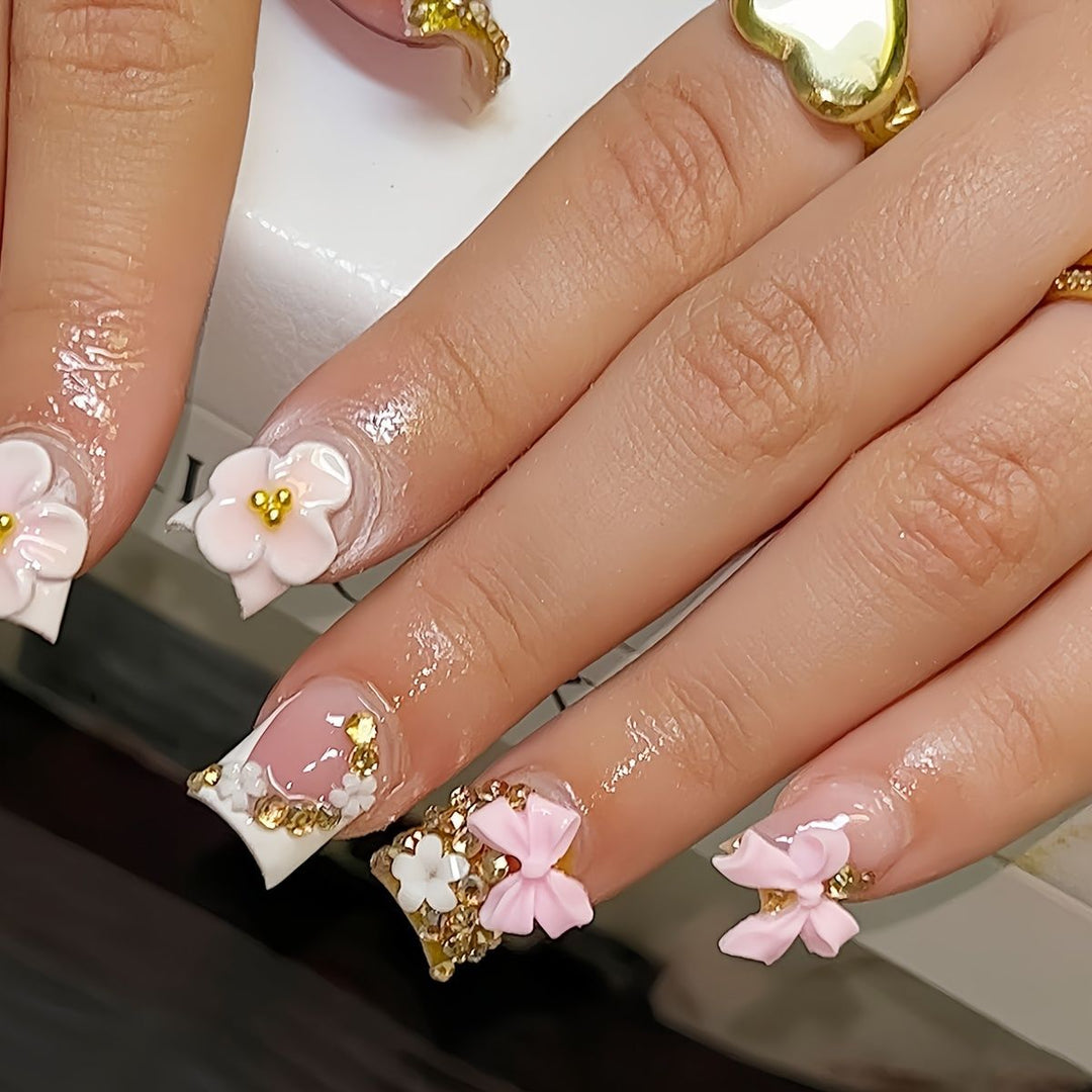 Artisan Floral Nail Decoration Set Kalsten