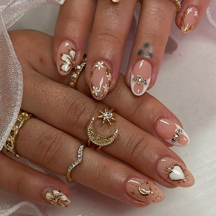 Elegant Decorative Nail Art Set  1791110864