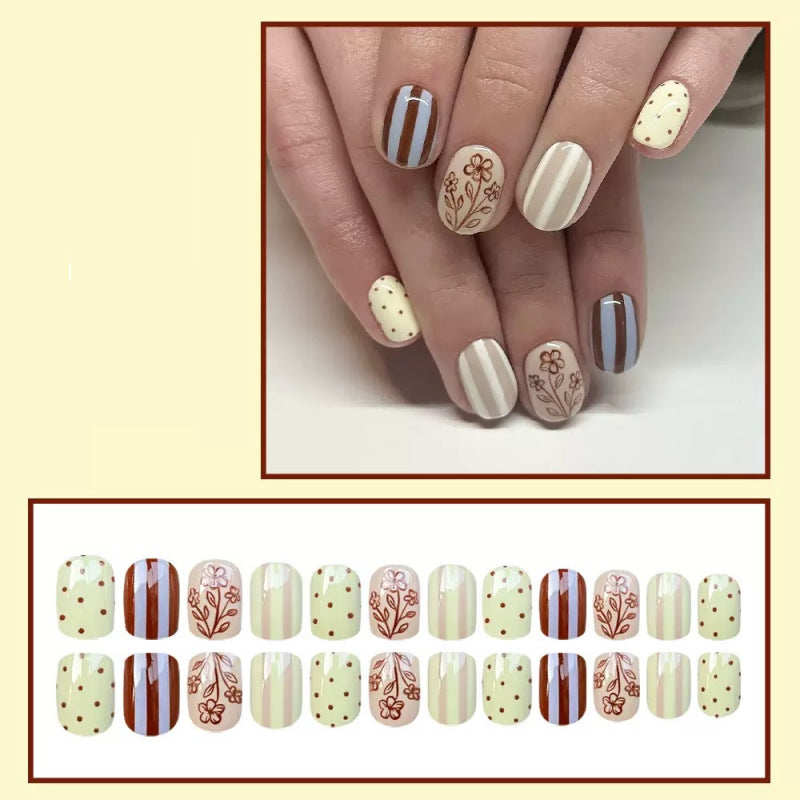 Creative Nail Art Kalsten