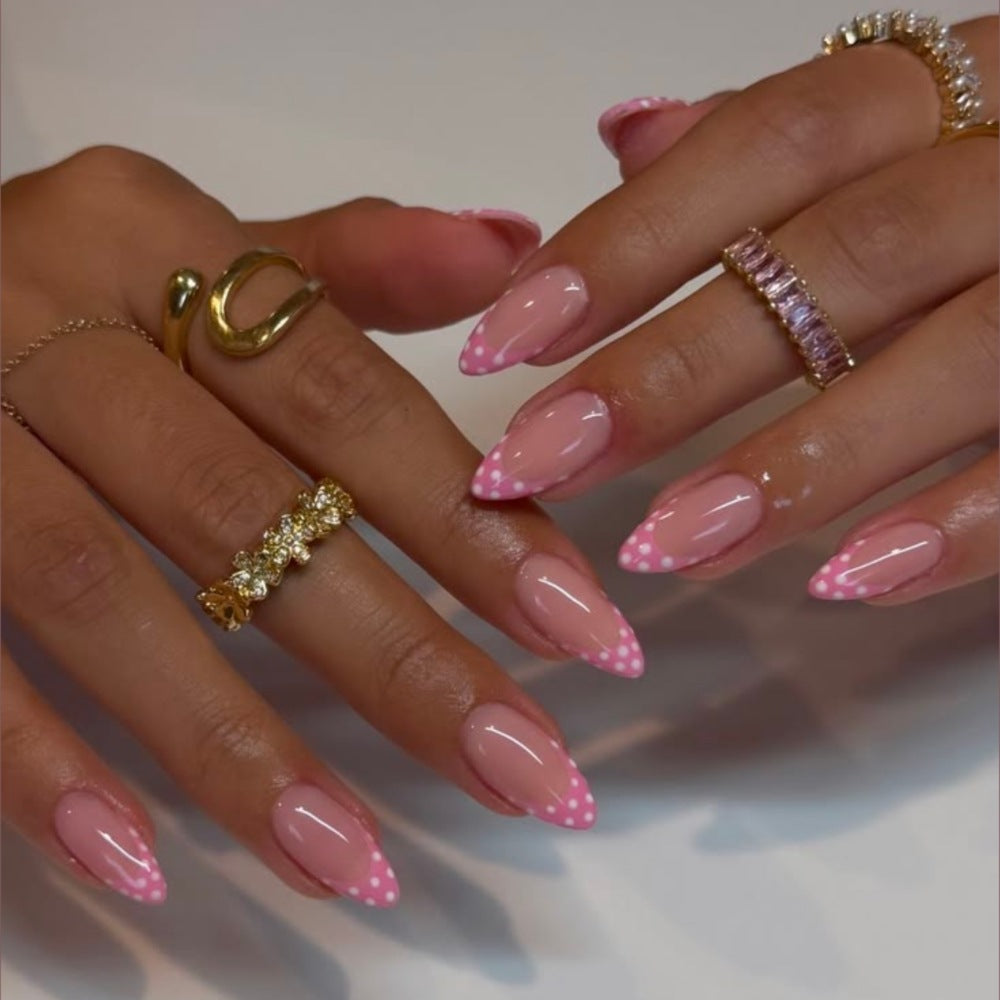 Festive Seasonal Nail Art Enhancements