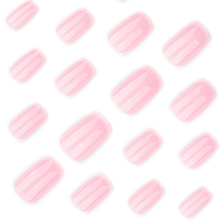 Artificial nail extensions with elegant ombre effect Kalsten