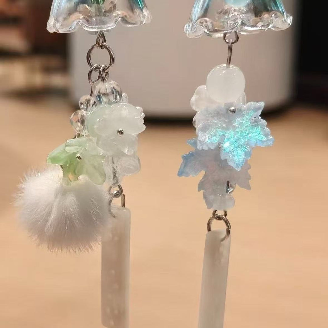 Decorative Floral Charm Keychain Kalsten