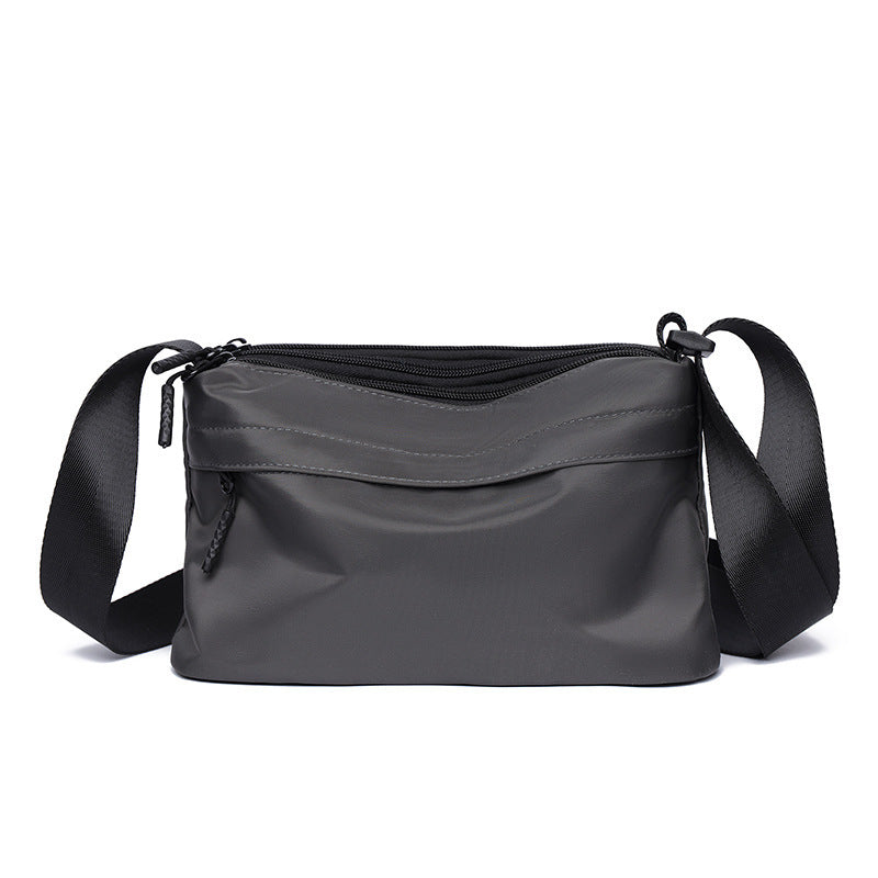 Practical shoulder bag with multiple compartments Kalsten