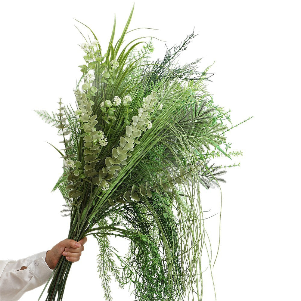 Decorative artificial branch with filigree, curved twigs