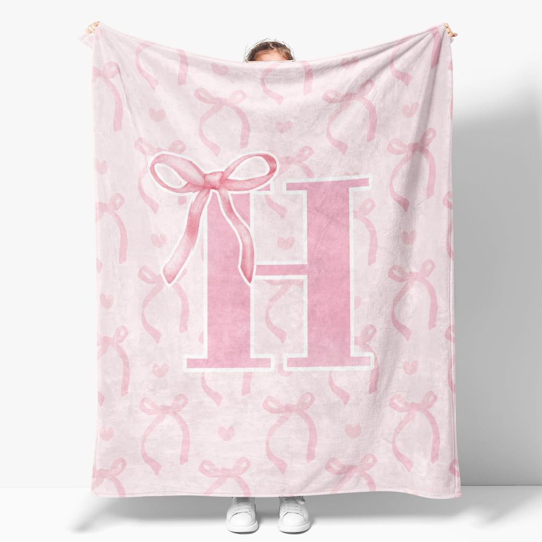 Artistic Butterfly-Inspired Fleece Blanket