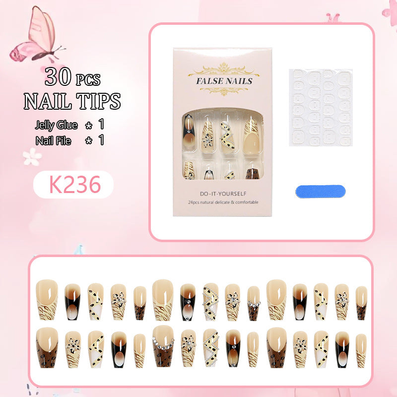 Glamorous Nail Set Kalsten