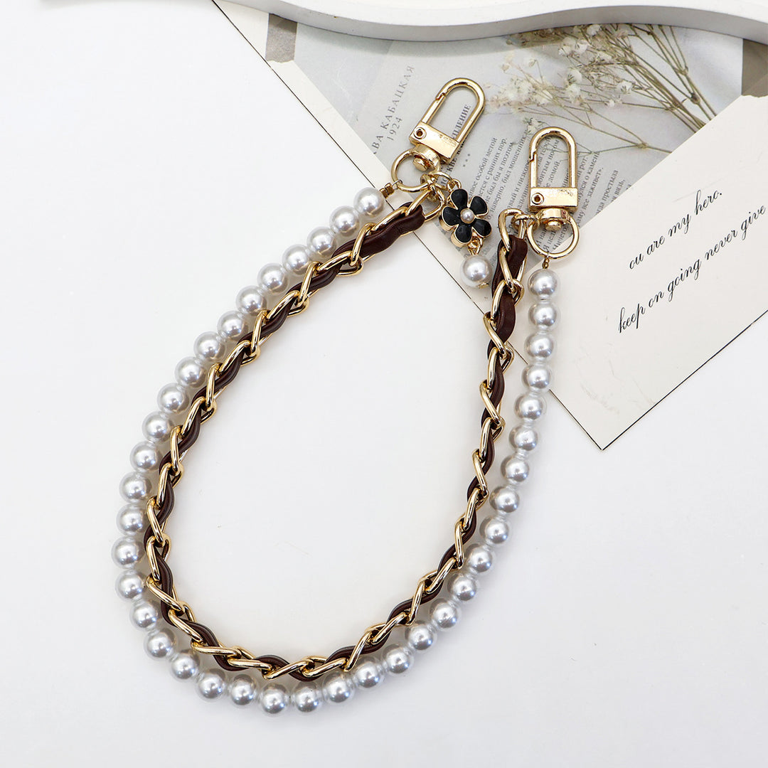 Stylish Pearl-Embellished Eyewear Chain Kalsten