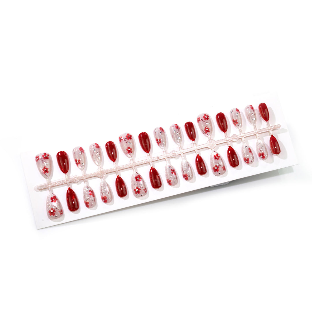 Decorative Floral Press-On Nail Set