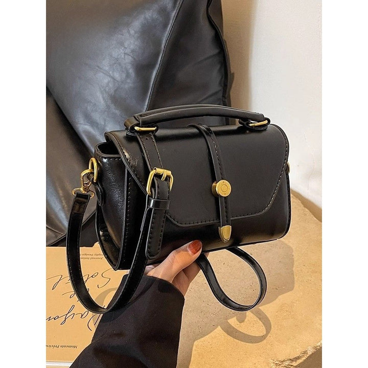 Elegant Structured Crossbody Handbag Kalsten
