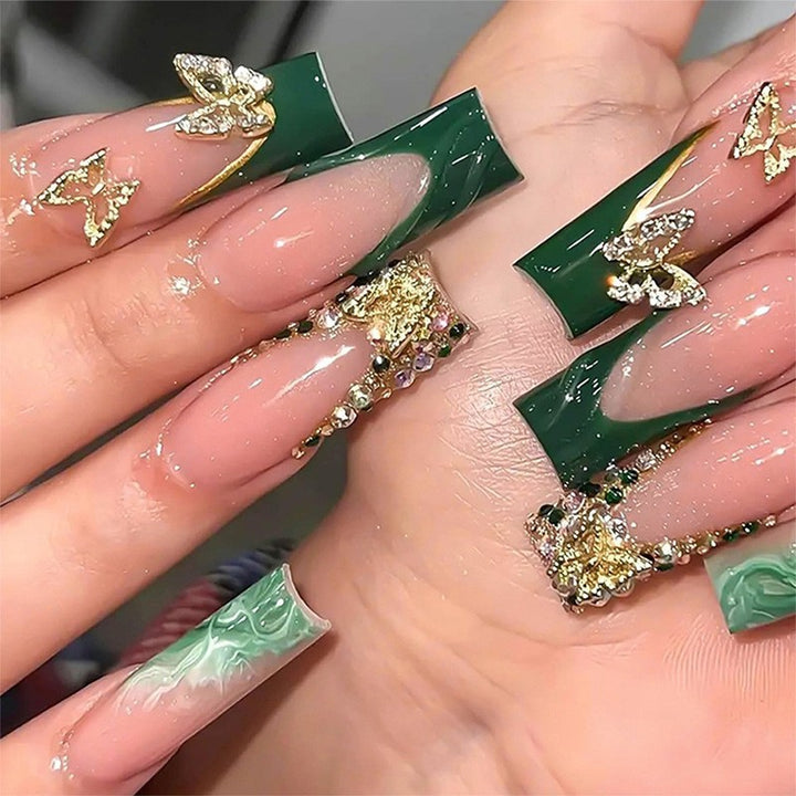 Glamorous artificial nail set with 3D bows and glitter details Kalsten