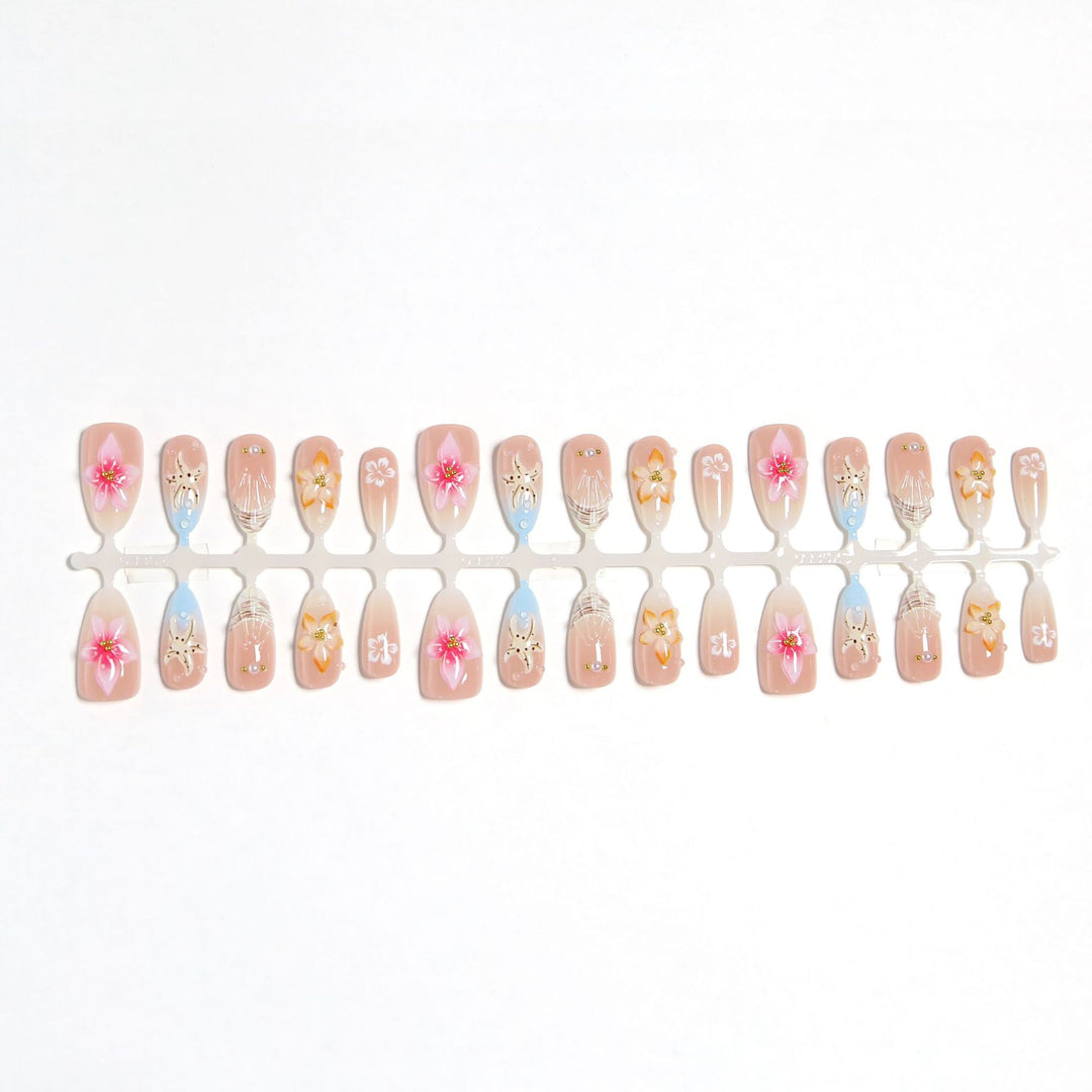 Artificial nail set with filigree flower and glitter details Kalsten