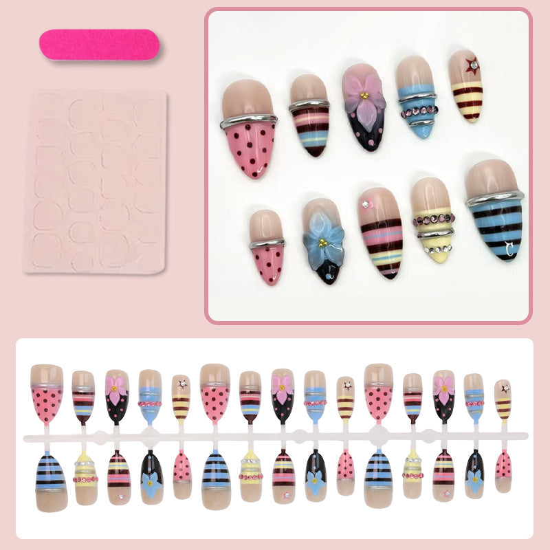 Artificial nail set with creative and playful motifs Kalsten