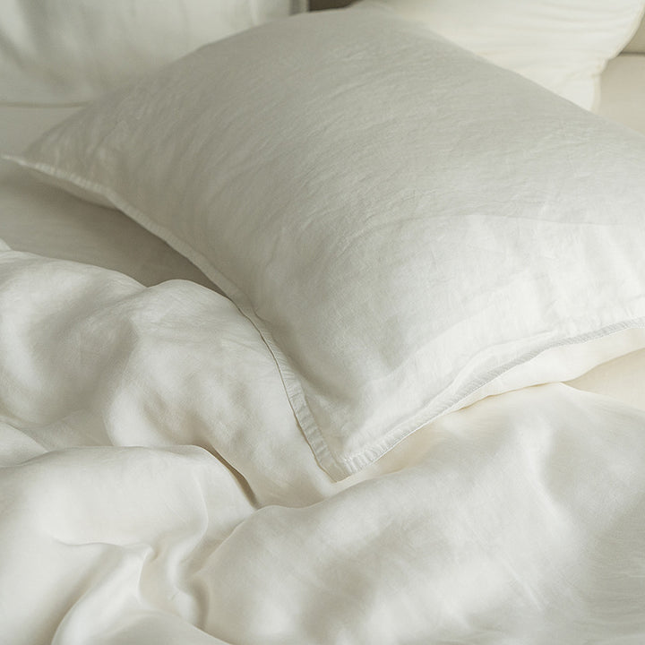 Linen bedding set