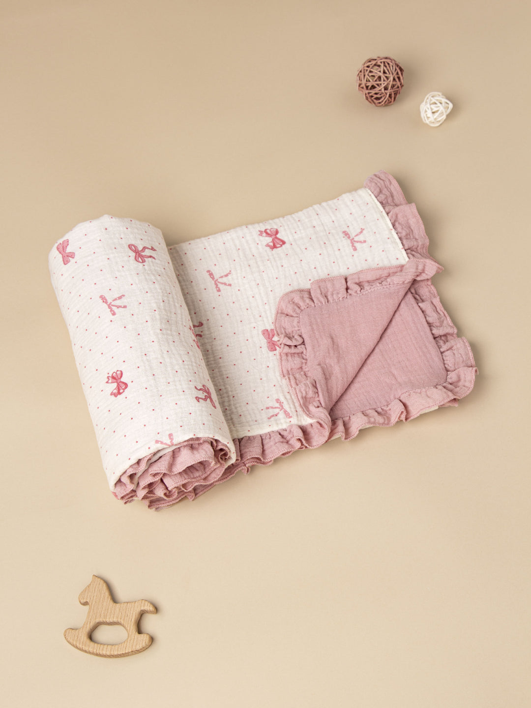 Soft Muslin Baby Blanket with Frill Edging kalsten