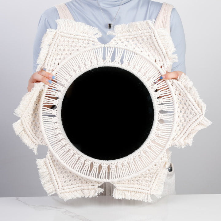 Decorative Wall Mirror Kalsten