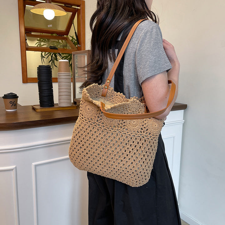 Crocheted tote bag with natural accents Kalsten