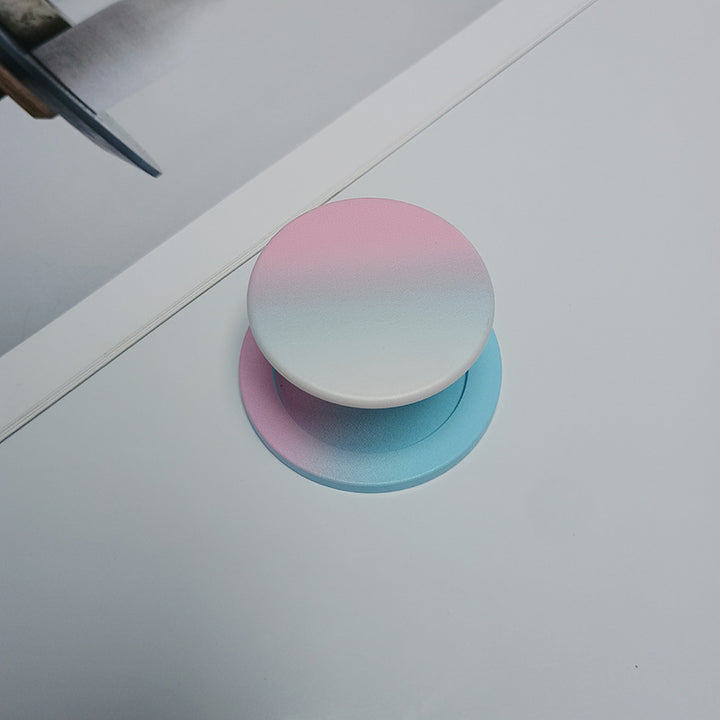 Stylish Gradient Phone Grip Kalsten