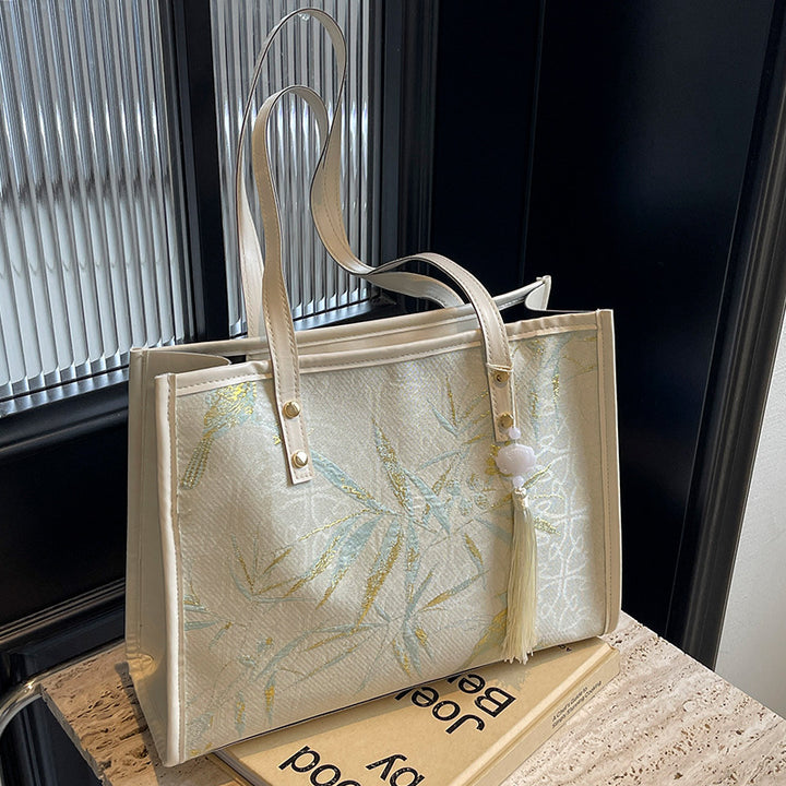 Floral Embroidered Handbag