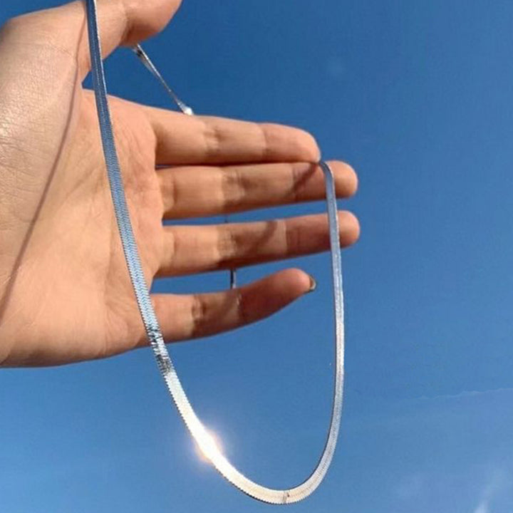 Sleek Snake Chain Necklace Kalsten