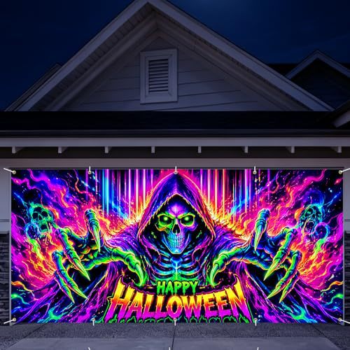 Large-format Halloween photo background made of weatherproof polyester with grommeted fastening edge and bright Haunted House motif