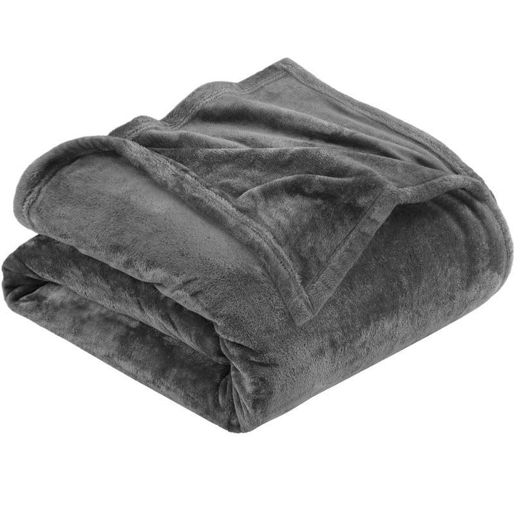 Ultra-Soft Microfiber Throw Blanket Kalsten