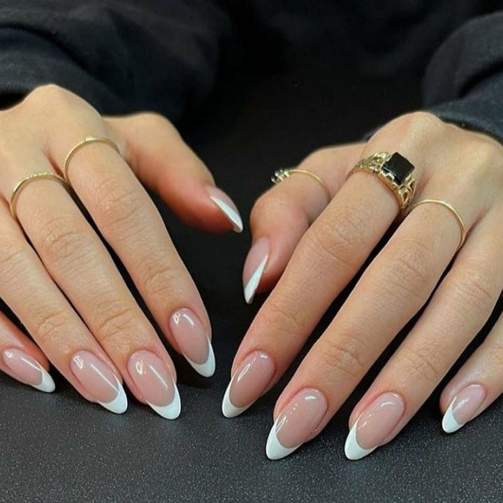 Elegant French Lace Artificial Nails Kalsten