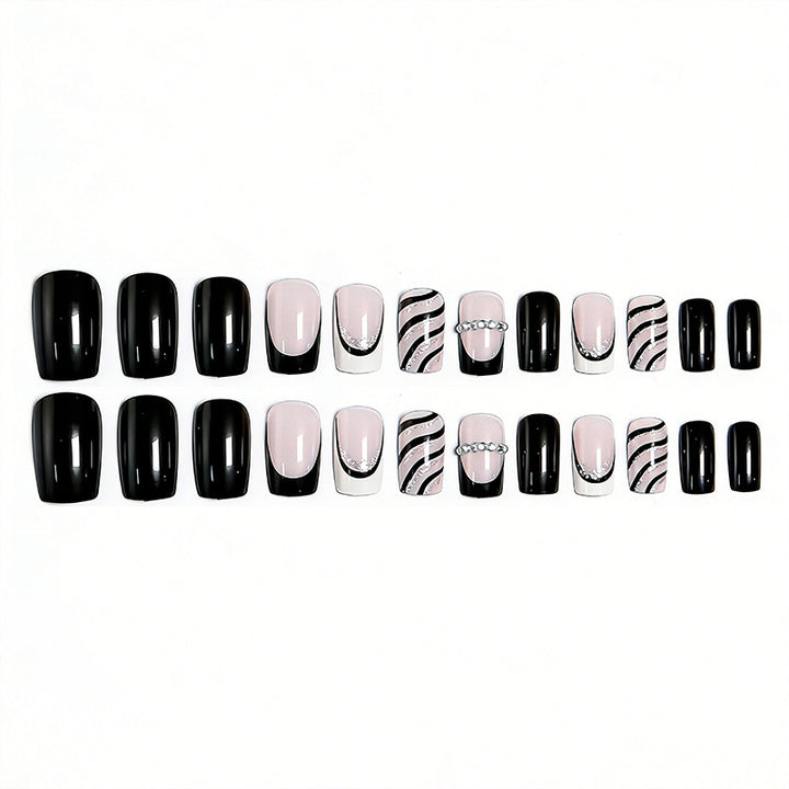 Artificial nail set with glamorous glitter and stripe designs Kalsten