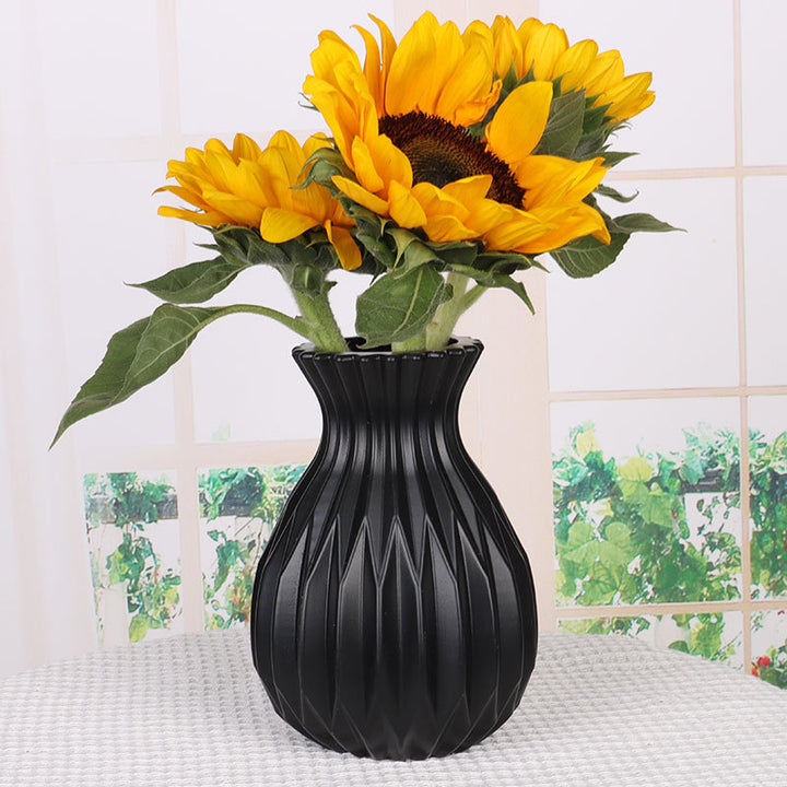 Artistic Textured Flower Vase Kalsten